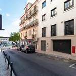 Exquisite Townhouse For 8 In Lisbon City Center