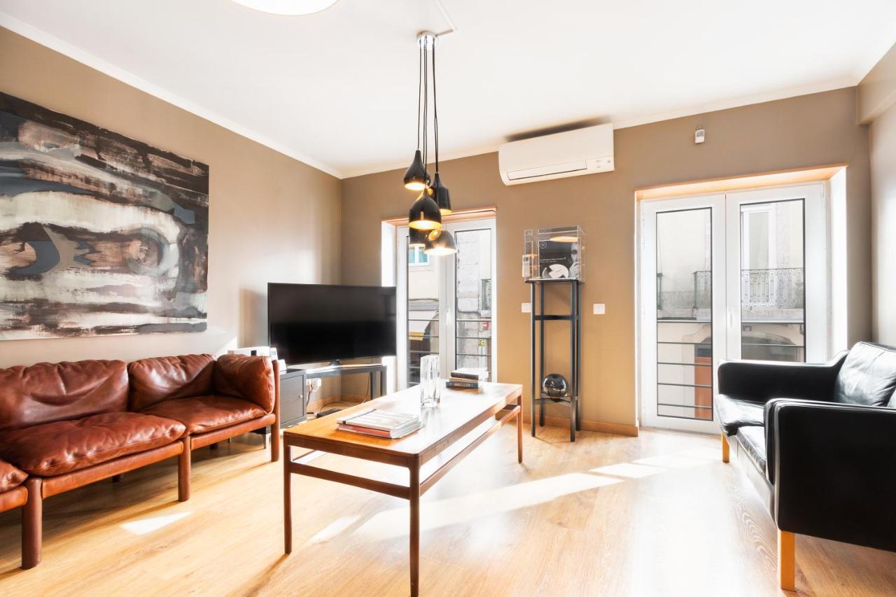 Exquisite Townhouse For 8 In Lisbon City Center Apartamento