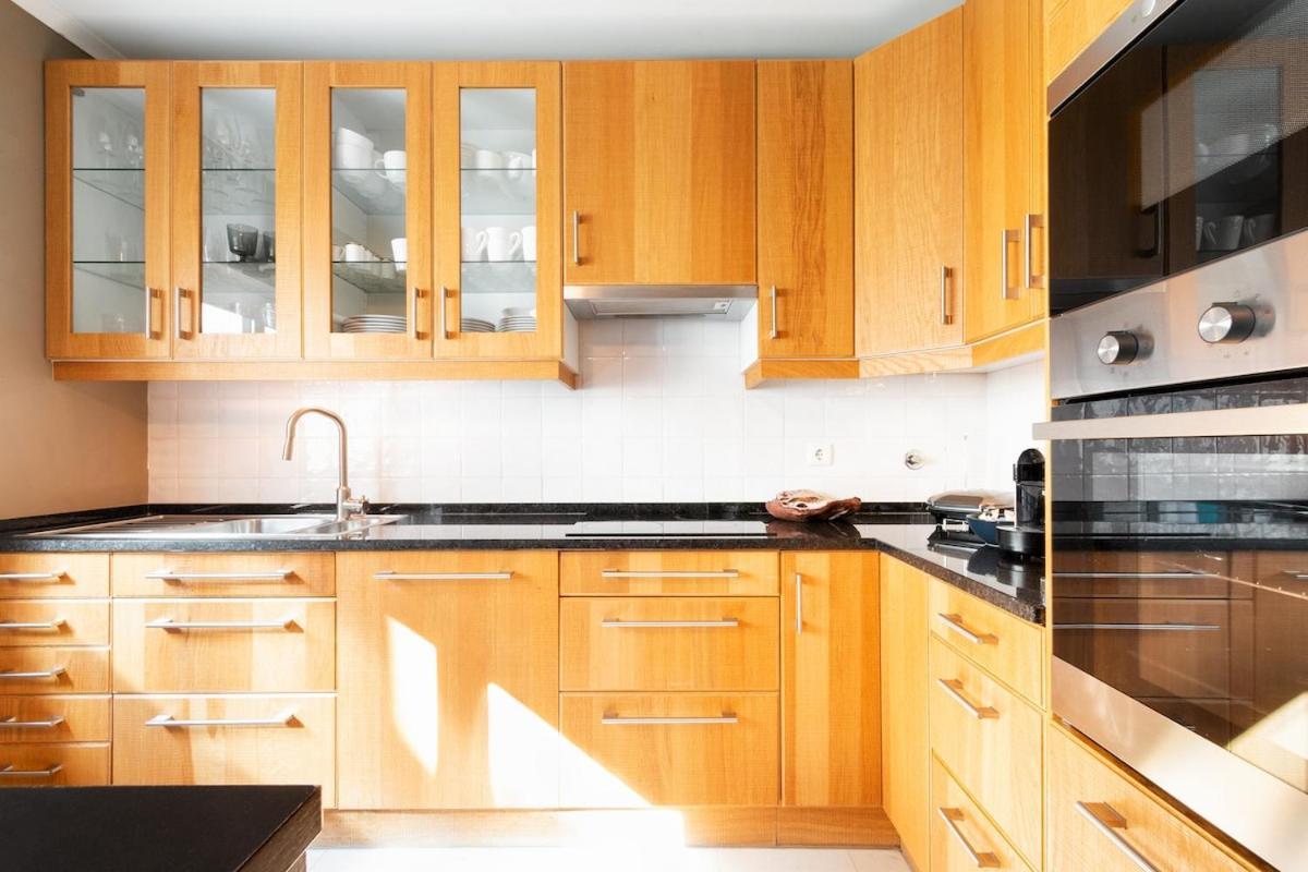 Exquisite Townhouse For 8 In Lisbon City Center